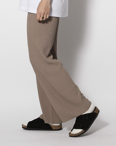 High Gauge Light Knit Pants