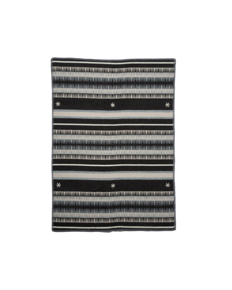 AW22 Snow Peak x Pendleton Icon Blanket